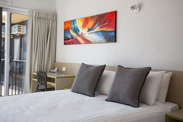 EMERALD STAR HOTEL (Emerald)